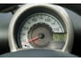 Peugeot 107 1.0 Première 68pk | Airco | Apple carplay/Android Auto | Elektrische ramen voor | LED dagrijverlichting | Radio-cd/mp3 speler | Rijdt perfect!