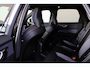 Volvo XC60 T6 Recharge AWD Plus Black Edition - Panorama/schuifdak - IntelliSafe Assist & Surround - 360º Camera - Harman/Kardon audio - Verwarmde voorstoelen, stuur & achterbank - Parkeersensoren voor & achter - Elektr. bedienb. voorstoelen met geheugen - Head up display - Draadloze tel. lader - Extra getint glas - 21' LMV