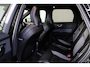 Volvo XC60 T6 Recharge AWD Plus Black Edition - Panorama/schuifdak - IntelliSafe Assist & Surround - 360º Camera - Harman/Kardon audio - Verwarmde voorstoelen, stuur & achterbank - Parkeersensoren voor & achter - Elektr. bedienb. voorstoelen met geheugen - Head up display - Draadloze tel. lader - Extra getint glas - 21' LMV