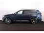 Volvo XC90 T8 Recharge AWD Ultra Bright - Luchtvering - Panorama/schuifdak - IntelliSafe Assist & Surround - 360º Camera - Bowers & Wilkins audio - Adaptieve LED koplampen - Verwarmde voorstoelen, stuur & achterbank - Parkeersensoren voor & achter - Elektr. bedienb. voorstoelen met geheugen - Geventileerde voorstoelen - Head up display - Draadloze tel. lader - Extra getint glas - 22' LMV