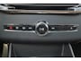 Volvo XC90 T8 Recharge AWD Ultra Bright - Luchtvering - Panorama/schuifdak - IntelliSafe Assist & Surround - 360º Camera - Bowers & Wilkins audio - Adaptieve LED koplampen - Verwarmde voorstoelen, stuur & achterbank - Parkeersensoren voor & achter - Elektr. bedienb. voorstoelen met geheugen - Geventileerde voorstoelen - Head up display - Draadloze tel. lader - Extra getint glas - 22' LMV
