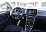Volkswagen T-Roc 1.5 TSI 150pk Style | Trekhaak | Navigatie | Camera | Adaptive Cruise | PDC