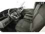 Volkswagen Transporter 2.0 TDI L2H1 150PK | Airco | Cruise | Carplay | 3 Zits | Trekhaak | Parkeersens.