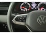 Volkswagen Transporter 2.0 TDI L2H1 150PK | Airco | Cruise | Carplay | 3 Zits | Trekhaak | Parkeersens.