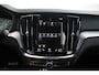 Volvo S60 T5 Intro Edition | Adaptive Cruise Control | BLIS | Parkeersensoren voor + achter | 19'' Lichmetalen velgen | Parkeercamera | Keyles entree | Harman Kardon Premium Audio | Dealeronderhouden | Stoelverwarming