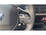 Peugeot e-2008 EV GT Avantage 54 kWh | Alcantara | Camera | Apple Carplay/Android Auto | Navigatie | Stoelverwarming | Adaptieve Cruise | | Achterbank in delen neerklapbaar | Achteruitrijcamera | Adaptieve Cruise Control