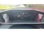 Peugeot e-2008 EV GT Avantage 54 kWh | Alcantara | Camera | Apple Carplay/Android Auto | Navigatie | Stoelverwarming | Adaptieve Cruise | | Achterbank in delen neerklapbaar | Achteruitrijcamera | Adaptieve Cruise Control