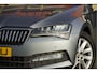 Skoda Superb Combi 1.5 TSI ACT 150PK! Automaat Business Edition BJ2021 Lmv 17" | Led V+A | Pdc | Navi | Keyless entry | Trekhaak | App-Connect | Dashboard verlichting | Climate control | Cruise control | Elek. Be stoel + Mem | Verwarmde voorstoelen | Extra getint glas