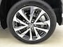 Toyota Corolla Cross Hybrid 140 Dynamic | BTW voertuig | Elektrische Achterklep | Draadloze telefoonlader | Apple CarPlay/Android Auto | Cruise Control Adaptive | Achteruitrijcamera |