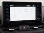 Toyota RAV4 2.5 Hybrid Style Bi-Tone | Stuur- en Stoelverwarming | Adaptive Cruise Control | Achteruitrijcamera | Apple CarPlay/ Android Auto | Draadloze Telefoonlader | Pre-Collision System | Elektrische Achterklep | Verwarmde