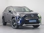 Toyota RAV4 2.5 Hybrid Style Bi-Tone | Stuur- en Stoelverwarming | Adaptive Cruise Control | Achteruitrijcamera | Apple CarPlay/ Android Auto | Draadloze Telefoonlader | Pre-Collision System | Elektrische Achterklep | Verwarmde