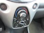 Toyota Aygo 1.0 VVT-i x-play Navigatie Camera