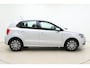 Volkswagen Polo 1.2 TSI Comfortline DSG | Automaat | Trekhaak | Parkeersensoren voor & achter | Apple Carplay & Android Auto | Airco | Cruise Control | Slechts 50.521 km!