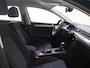 Volkswagen Passat Variant 1.4 TSI PHEV GTE Business | SoH 100% | Trekhaak | Achteruitrijcamera | Adaptieve cruise control | Lane assist | Stoelverwarming | Navigatie | Carplay | 3-zone airco |