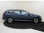 Volkswagen Passat Variant 1.4 TSI PHEV GTE Business | SoH 100% | Trekhaak | Achteruitrijcamera | Adaptieve cruise control | Lane assist | Stoelverwarming | Navigatie | Carplay | 3-zone airco |