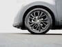 Toyota C-HR / C-HR+ 1.8 Hybrid 140 Black Edition | Parkeersensoren V+A | JBL | Blindspot | Stoelverwarming |