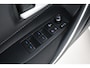 Toyota Corolla Touring Sports 1.8 Hybrid Business Plus | Navigatie | Apple Carplay / Android Auto | Stoel-/stuurverwarming | Full LED | Adaptive Cruise | Clima | Camera | 17 inch