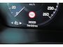 Volvo XC40 1.5 T4 Recharge R-Design | Panoramadak | Adaptieve LED bochtverlichting | Extra getint glas| 20" Lichtmetalen velgen| Parkeer Camera achter| Parkeersensoren voor & achter | Volvo On Call | Stoel- en stuurwielverwarming