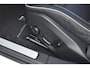 Volvo V60 T8 Plug-in hybrid AWD Plus Dark | Trekhaak | 360 graden camera | Verwarmbare voorstoelen en achterbank | Premium audio by Harman Kardon | Verwarmbaar stuur en voorruit
