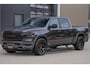 Dodge Ram MARGE + INCL BPM | LIMITED RED LINE 5.7 V8 HEMI | VIRTUAL | HUD | BOM EN BOM VOL | LUCHTVERING | 4X4 | CREWCAB DC | 5 PERSOONS BEDRIJFSAUTO | DUBBELE CABINE | LET OP: MARGE BTW VRIJ EN BPM IS BETAALD !