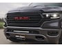Dodge Ram MARGE + INCL BPM | LIMITED RED LINE 5.7 V8 HEMI | VIRTUAL | HUD | BOM EN BOM VOL | LUCHTVERING | 4X4 | CREWCAB DC | 5 PERSOONS BEDRIJFSAUTO | DUBBELE CABINE | LET OP: MARGE BTW VRIJ EN BPM IS BETAALD !