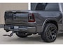 Dodge Ram MARGE + INCL BPM | LIMITED RED LINE 5.7 V8 HEMI | VIRTUAL | HUD | BOM EN BOM VOL | LUCHTVERING | 4X4 | CREWCAB DC | 5 PERSOONS BEDRIJFSAUTO | DUBBELE CABINE | LET OP: MARGE BTW VRIJ EN BPM IS BETAALD !