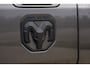 Dodge Ram MARGE + INCL BPM | LIMITED RED LINE 5.7 V8 HEMI | VIRTUAL | HUD | BOM EN BOM VOL | LUCHTVERING | 4X4 | CREWCAB DC | 5 PERSOONS BEDRIJFSAUTO | DUBBELE CABINE | LET OP: MARGE BTW VRIJ EN BPM IS BETAALD !