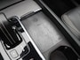 Volvo XC60 2.0 Recharge T8 AWD R-Design | Schuifkantel dak | Elektrische stoelen | 1ste Eigenaar | 85% SOH |