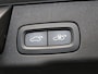 Volvo XC60 2.0 Recharge T8 AWD R-Design | Schuifkantel dak | Elektrische stoelen | 1ste Eigenaar | 85% SOH |