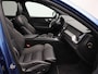 Volvo XC60 2.0 Recharge T8 AWD R-Design | Schuifkantel dak | Elektrische stoelen | 1ste Eigenaar | 85% SOH |