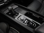 Volvo XC60 2.0 Recharge T8 AWD R-Design | Schuifkantel dak | Elektrische stoelen | 1ste Eigenaar | 85% SOH |