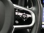 Volvo XC60 2.0 Recharge T8 AWD R-Design | Schuifkantel dak | Elektrische stoelen | 1ste Eigenaar | 85% SOH |