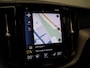 Volvo XC60 2.0 Recharge T8 AWD R-Design | Schuifkantel dak | Elektrische stoelen | 1ste Eigenaar | 85% SOH |