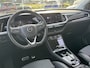 Opel Grandland 1.6 Turbo Plug-In Hybrid 4x4 GSe Rijklaar! | 300pk! 4x4 | Lederen bekleding met stoelkoeling en verwarming | Full LED | Carplay | Camera | 19"GSe lichtmetalen velgen | Keyless | Electrische achterklep | Adaptive Cruise