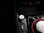 Kia e-Soul ExecutiveLine 64 kWh | Panoramadak | Harman/Kardon Audio | Head Up display | Adaptieve Cruise Control | Stoelverwarming | Navigatie | Achteruitrijcamera | Apple Carplay