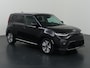 Kia e-Soul ExecutiveLine 64 kWh | Panoramadak | Harman/Kardon Audio | Head Up display | Adaptieve Cruise Control | Stoelverwarming | Navigatie | Achteruitrijcamera | Apple Carplay