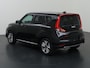 Kia e-Soul ExecutiveLine 64 kWh | Panoramadak | Harman/Kardon Audio | Head Up display | Adaptieve Cruise Control | Stoelverwarming | Navigatie | Achteruitrijcamera | Apple Carplay