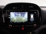Kia e-Soul ExecutiveLine 64 kWh | Panoramadak | Harman/Kardon Audio | Head Up display | Adaptieve Cruise Control | Stoelverwarming | Navigatie | Achteruitrijcamera | Apple Carplay
