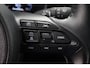 Toyota Yaris 1.5 Hybrid 130 Executive | Dodehoek detectie | Stoel-/stuurverwarming | Parkeersensoren voor/achter | Apple Carplay / Android Auto | Keyless | Adaptive Cruise | Clima | Camera | 17 inch