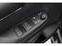 Toyota Yaris 1.5 Hybrid 130 Executive | Dodehoek detectie | Stoel-/stuurverwarming | Parkeersensoren voor/achter | Apple Carplay / Android Auto | Keyless | Adaptive Cruise | Clima | Camera | 17 inch