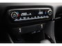 Toyota Yaris 1.5 Hybrid 130 Executive | Dodehoek detectie | Stoel-/stuurverwarming | Parkeersensoren voor/achter | Apple Carplay / Android Auto | Keyless | Adaptive Cruise | Clima | Camera | 17 inch