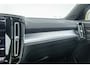Volvo XC40 1.5 T4 Plus Dark plug in Stoelverwarming | stuurverwarming | Camera | Pdc | elektrische stoel | Harman\Kardon | Carplay | Dab