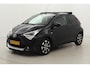 Toyota Aygo 1.0 VVT-i x-joy cabrio | Elektrisch vouwdak | Fietsensteun | Navigatie | Clima | Camera | 15 inch | Bluetooth | Privacy glas