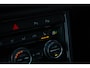 Volkswagen T-Roc 1.5 TSI Sport Business R , Trekhaak, Panoramadak, Stoelverwarming, Adap. cruise