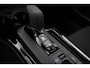 Toyota Prius 2.0 Plug-in Executive | Dodehoek detectie | Stoel-/stuurverwarming | Full LED koplampen | Digitale binnenspiegel | Apple Carplay / Android Auto | 19 inch | Keyless | Adaptive Cruise | Parkeersensoren voor/achter | Camera