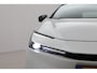Toyota Prius 2.0 Plug-in Executive | Dodehoek detectie | Stoel-/stuurverwarming | Full LED koplampen | Digitale binnenspiegel | Apple Carplay / Android Auto | 19 inch | Keyless | Adaptive Cruise | Parkeersensoren voor/achter | Camera