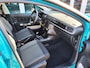 Citroën C3 1.2 PureTech Shine / Stoelverwarming / Carplay & Android / Park. Sensoren /