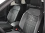 Volkswagen T-Roc 1.5 TSI Automaat R-Line Edition Digitale Cockpit Navigatie Appel Carplay/Android Auto Climate Control Extra getint Glas Stoelverwarming Dab Led Adaptive Cruise Control