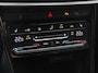 Volkswagen T-Roc 1.5 TSI Automaat R-Line Edition Digitale Cockpit Navigatie Appel Carplay/Android Auto Climate Control Extra getint Glas Stoelverwarming Dab Led Adaptive Cruise Control