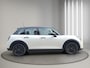 MINI Cooper 5-Deurs 1.5 C Blackyard |automaat | 2 tone | camera | dodehoek detectie |